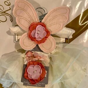 Newborn tutu with wings